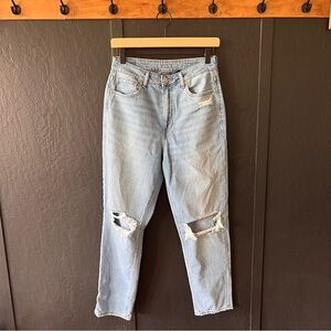 American Eagle Mom Jeans 6 Short